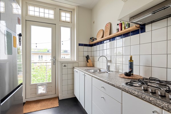 Medium property photo - Zaanenstraat 101, 2022 CM Haarlem